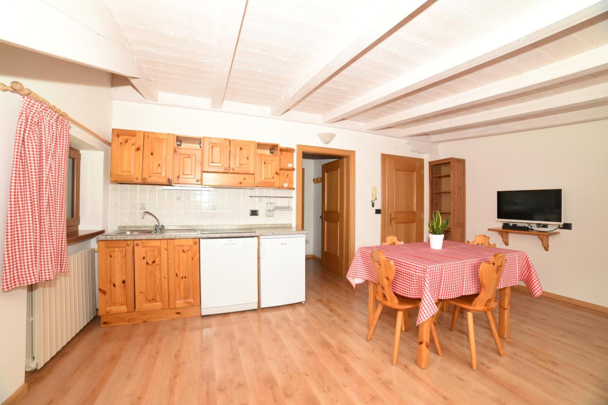 Cesa Mandi E Miky Apartment Canazei Ngoại thất bức ảnh