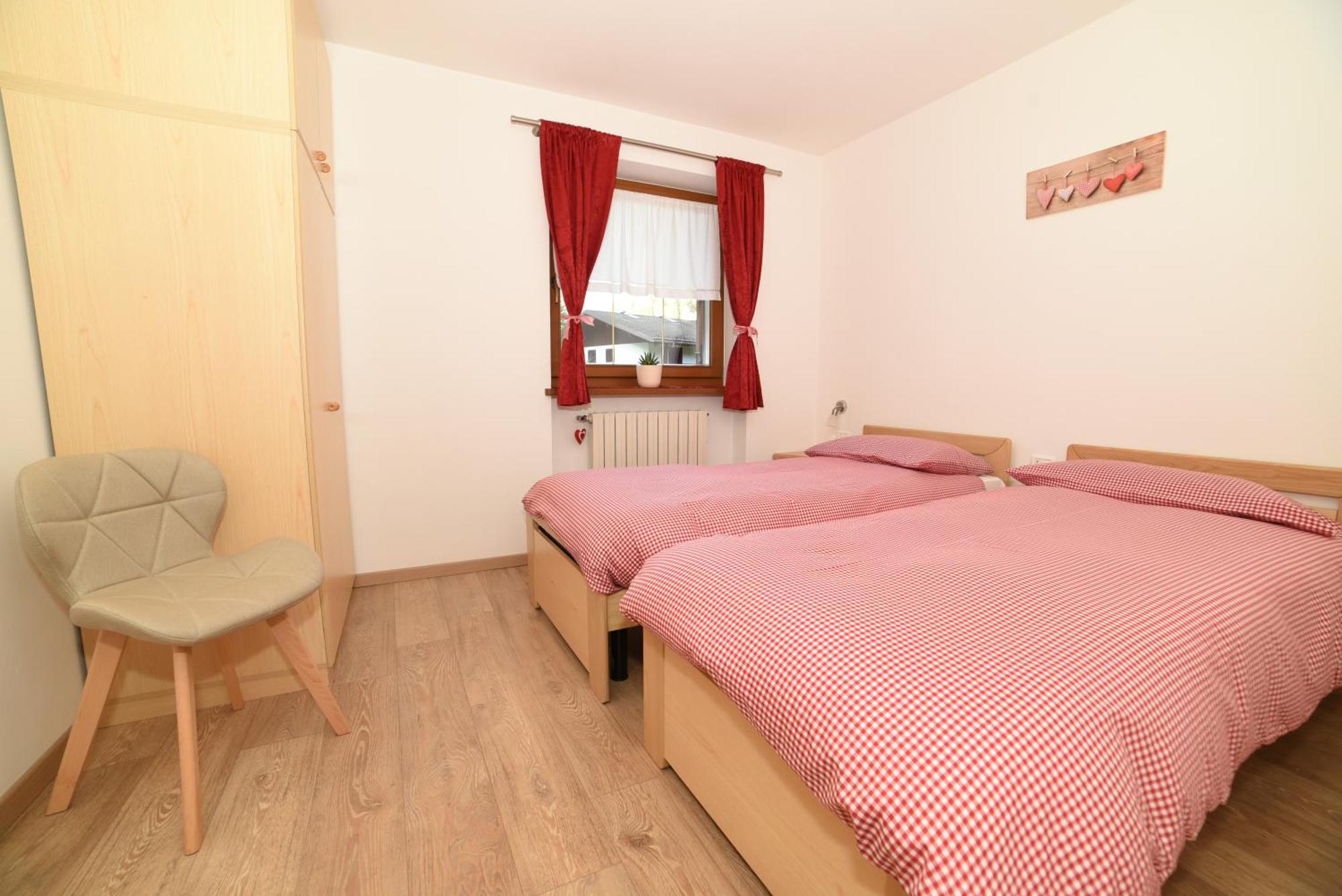 Cesa Mandi E Miky Apartment Canazei Ngoại thất bức ảnh